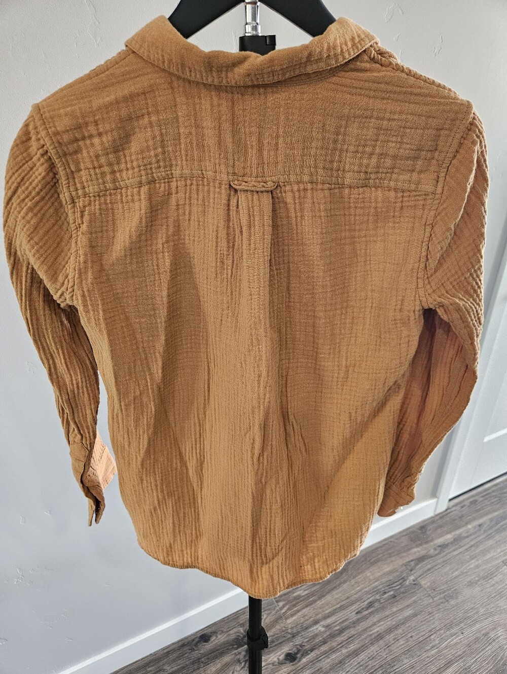 J.Crew 100% cotton women's gauze button-up shirt in a rust orange color - Picture 3 of 6
